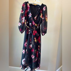 DKNY NWT Women’s Black Floral Dress Size 0